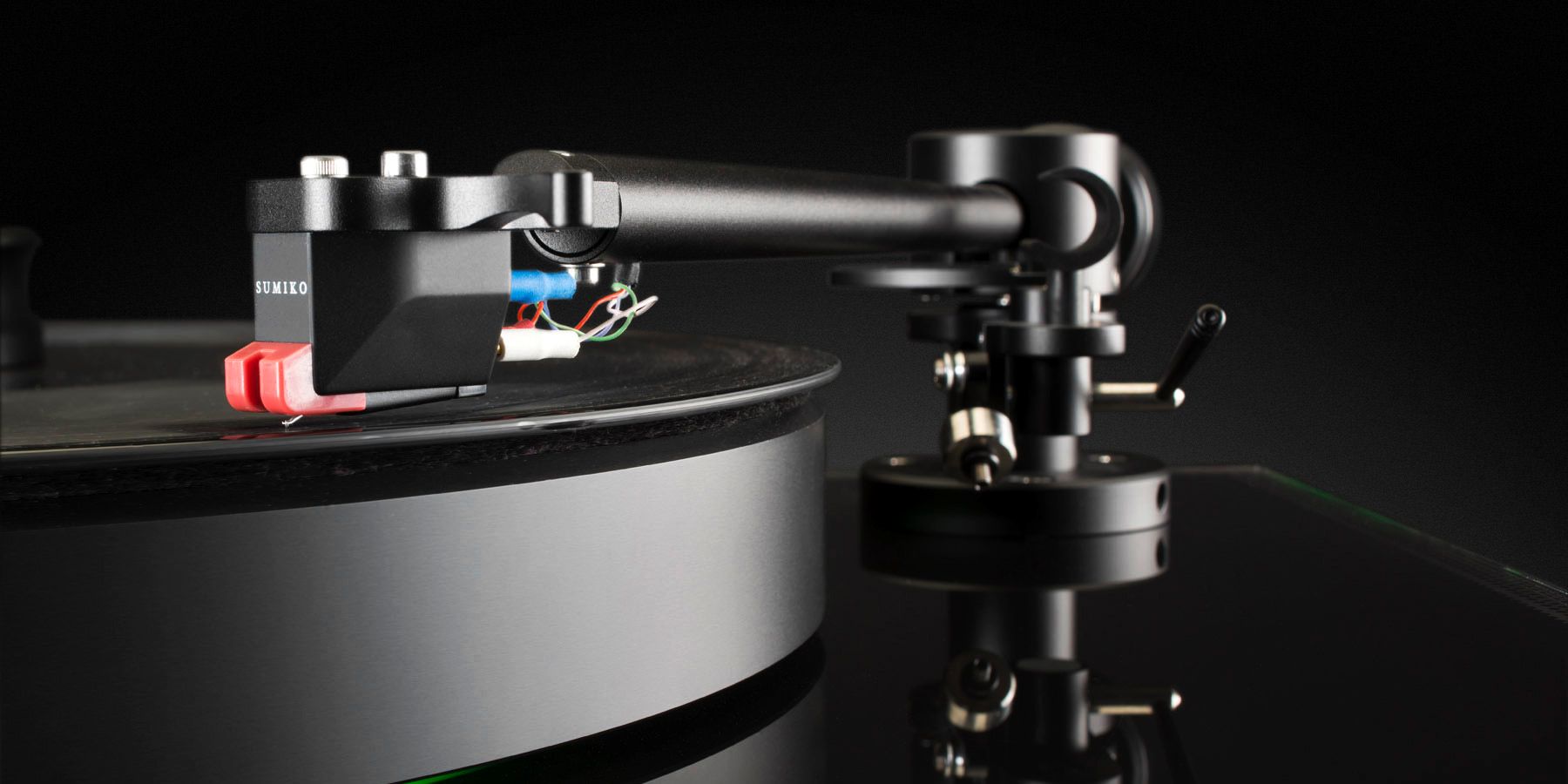 McIntosh MT2 now ships with the Sumiko Moonstone moving magnet phono cartridge installed