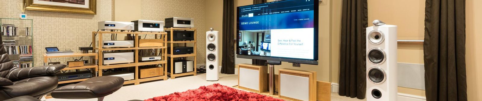 Studio AV Interior